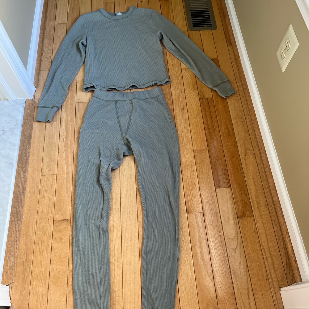 SKIMS Green Waffle PJ Set